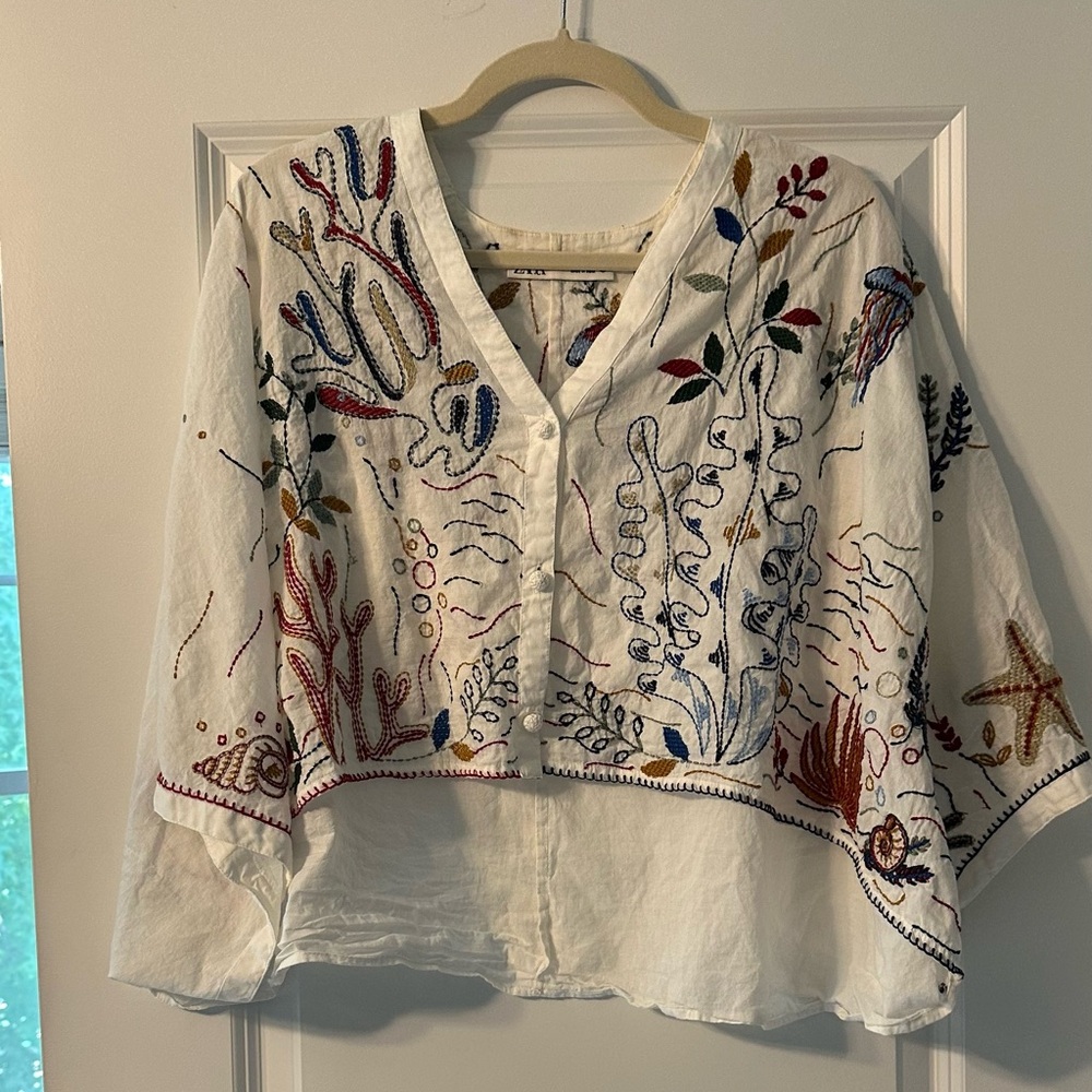 Zara White Blouse with Multicolor Embroidery